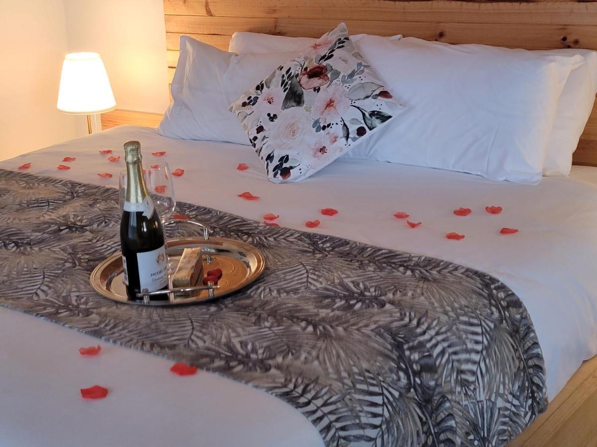 King Suite with Spa Bath